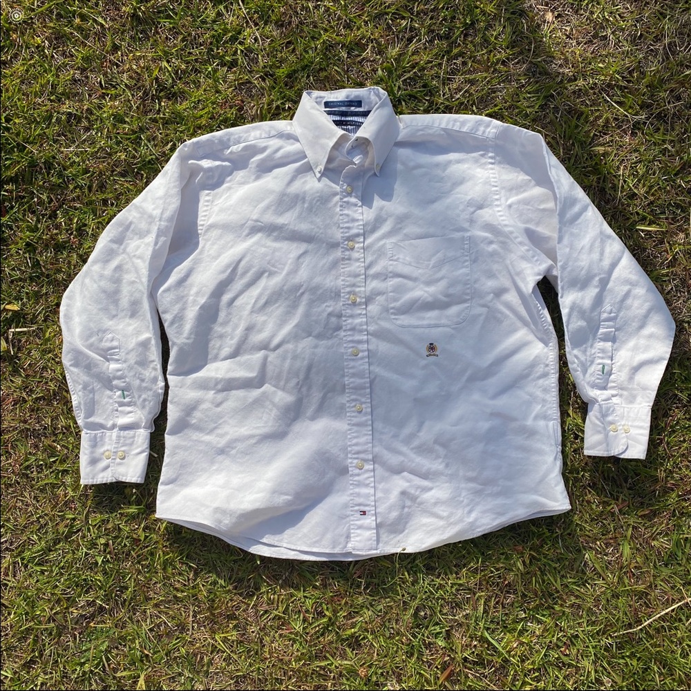 VINTAGE WHITE TOMMY HILFIGER LONG SLEEVE